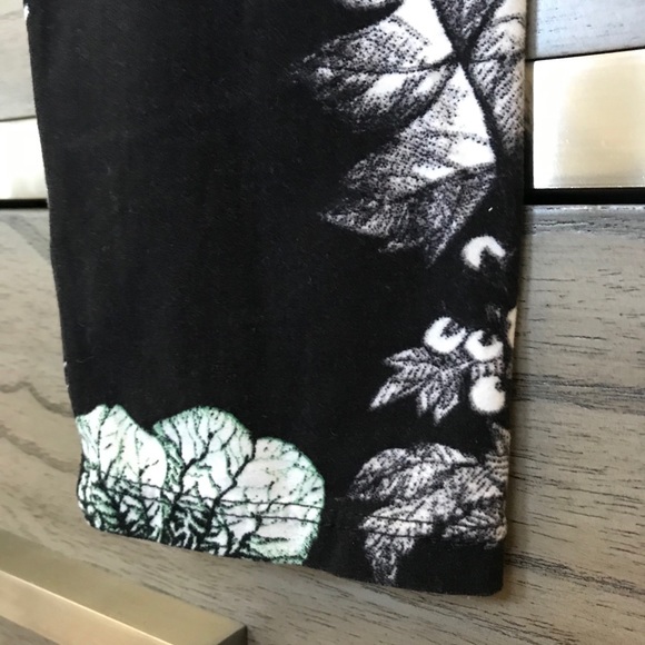 Agnes & Dora Floral Pants NWOT - Picture 6 of 8